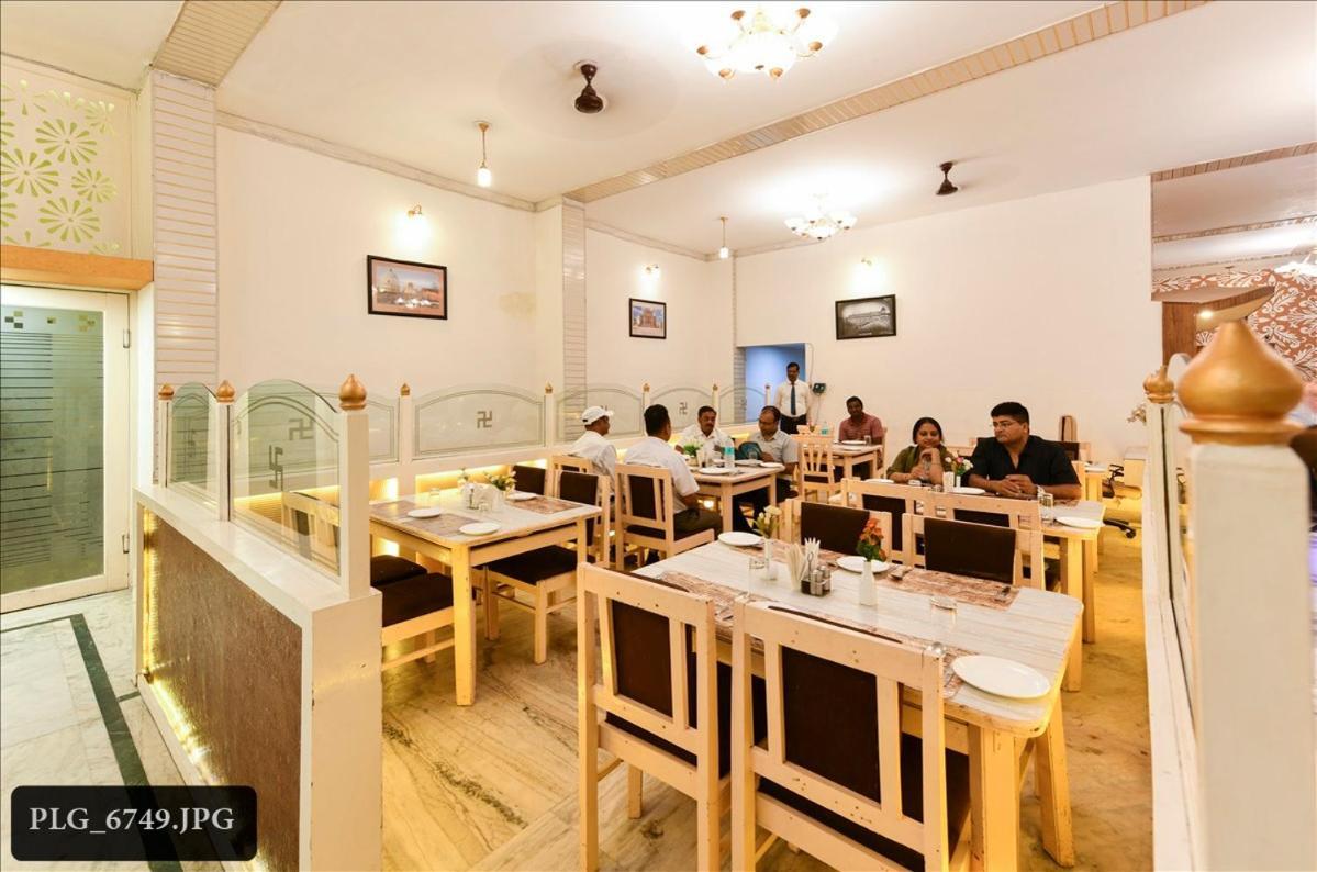 Hotel Chanakya Agra (Uttar Pradesh) Exterior foto